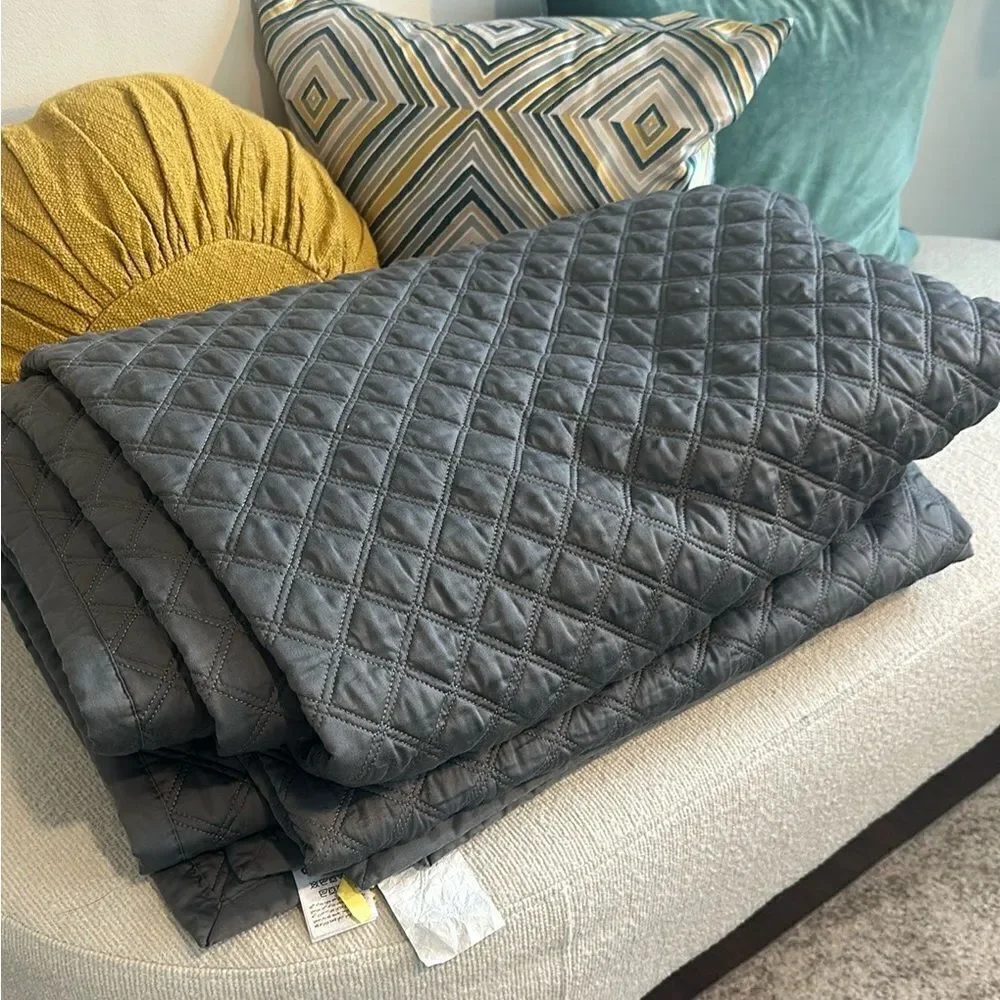 Hudson Park Collection Double Diamond Coverlet, King